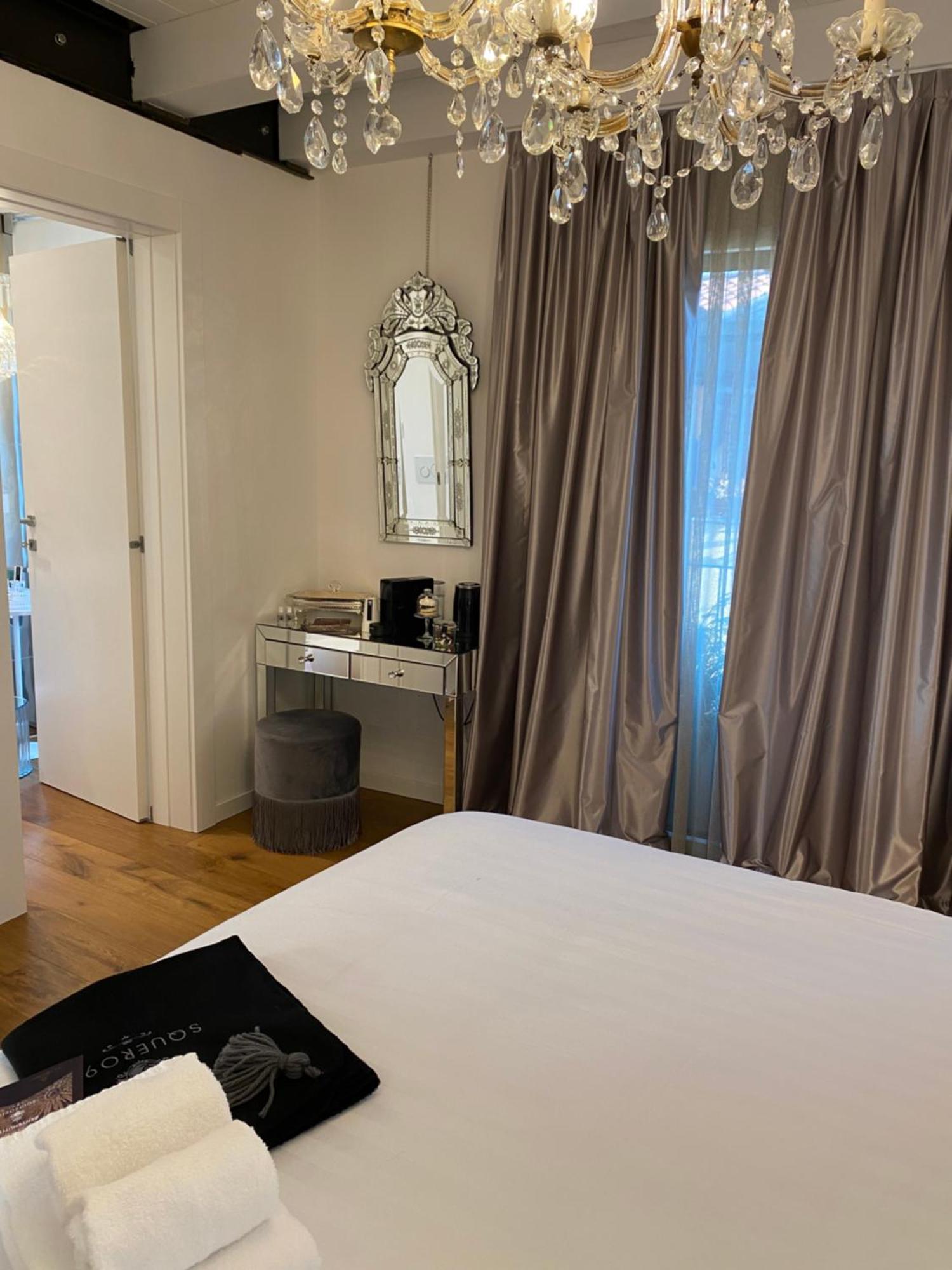 Ca' Squero911 Luxury Rooms 체제나티코 외부 사진